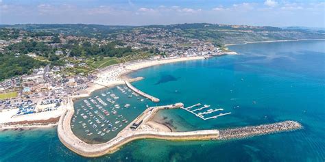 lyme regis webcam|Live HD Webcam Lyme Regis Harbour Dorset, England